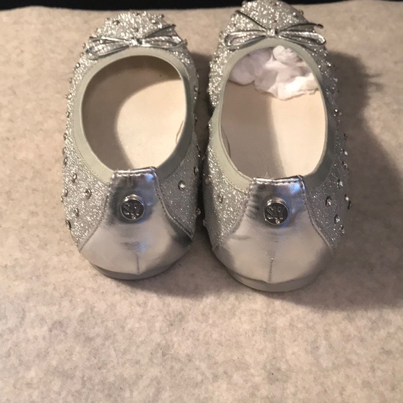 Stuart Weitzman - Picture 2 of 2